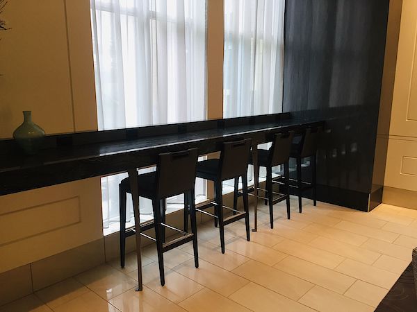 Calgary 1 bedroom Condo Unit for rent. Property photo: 400735-3