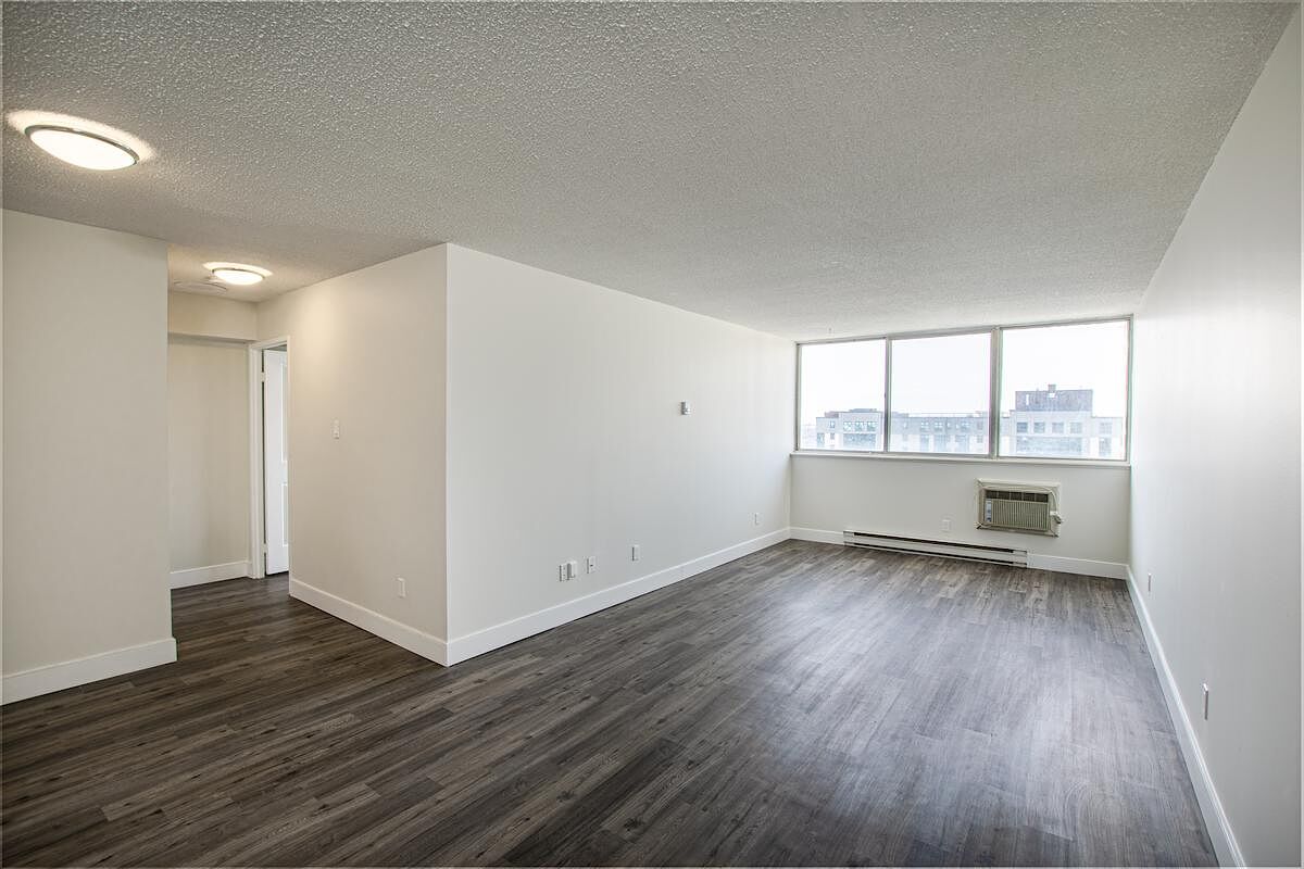 Ottawa 2 bedrooms Apartment for rent. Property photo: 402747-1