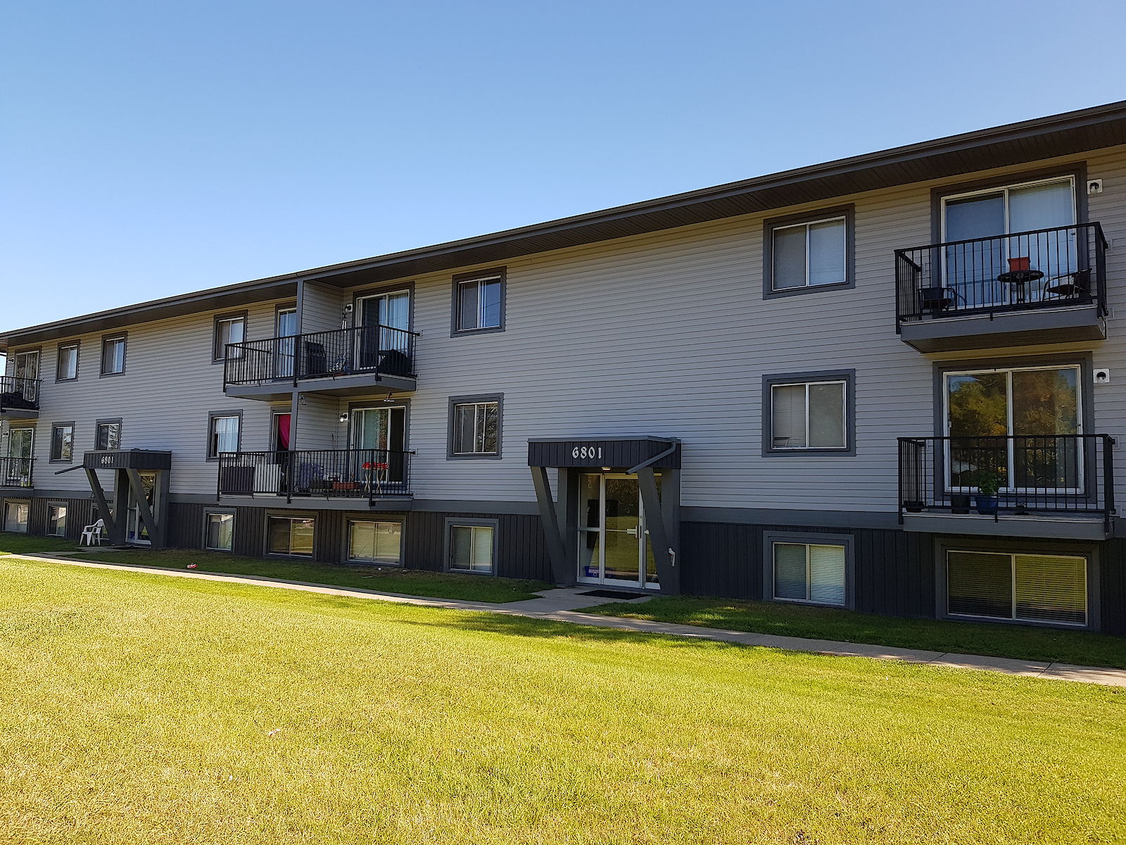 Red Deer 1 bedrooms Apartment for rent. Property photo: 403222-1