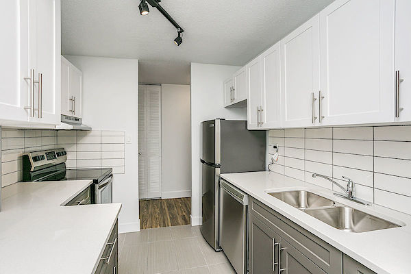 Edmonton 1 bedrooms Apartment for rent. Property photo: 403329-3