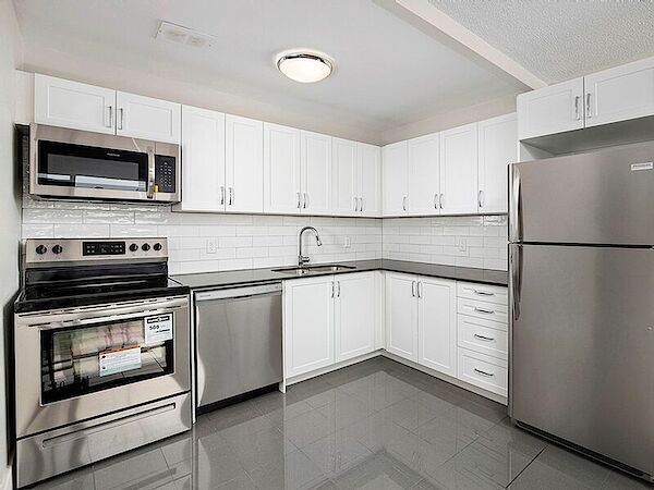 Scarborough 2 bedrooms Apartment for rent. Property photo: 404546-3