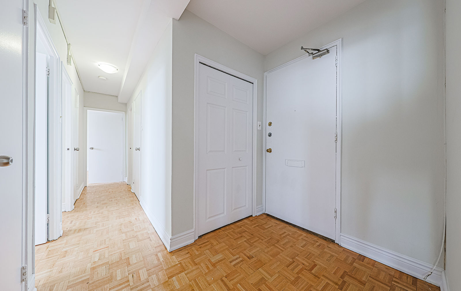 North York 2 bedrooms Apartment for rent. Property photo: 405387-1