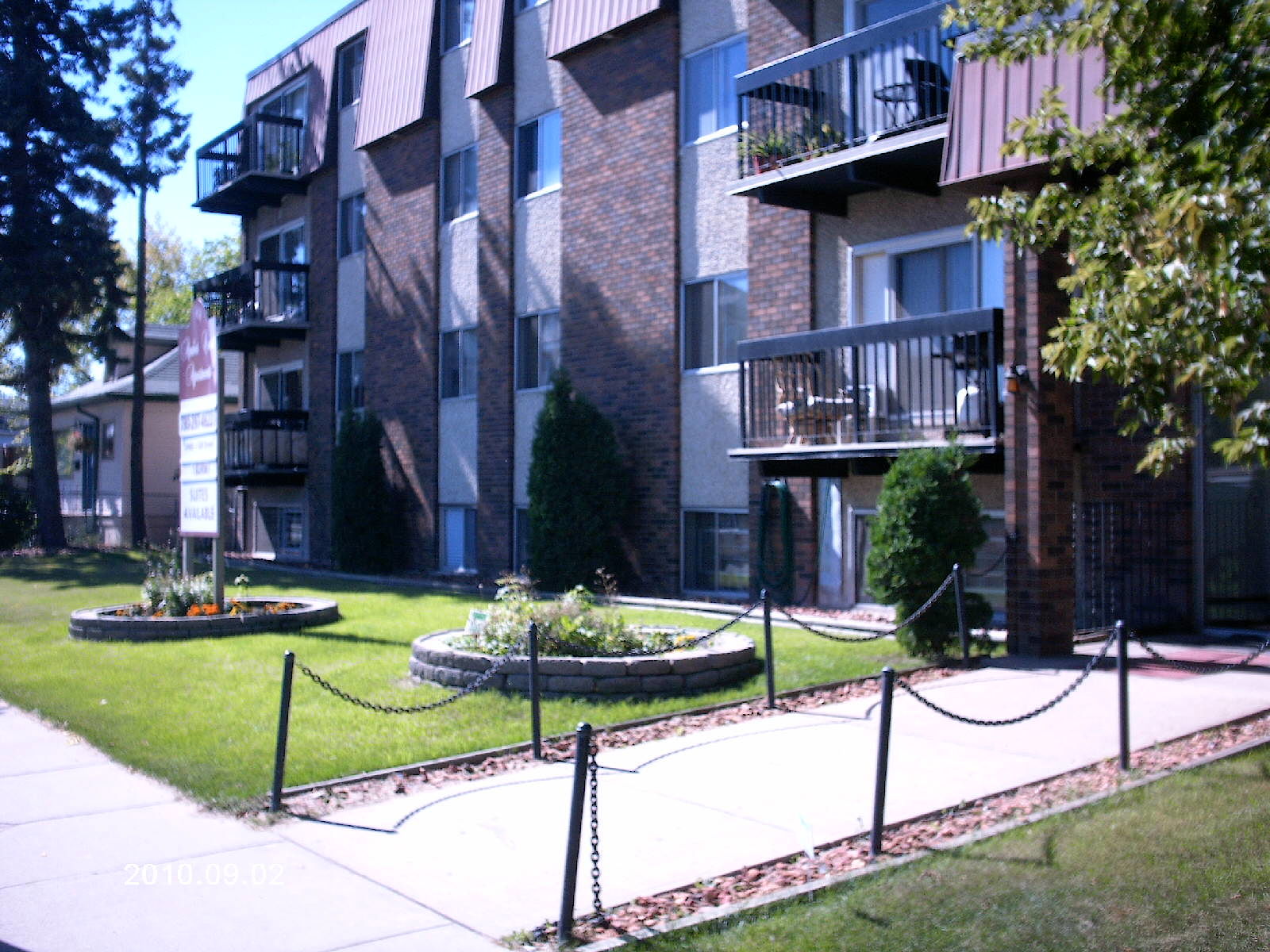 Edmonton 1 bedrooms Apartment for rent. Property photo: 406445-1