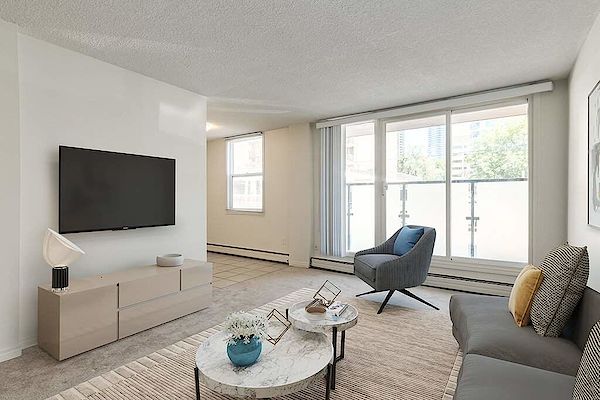 Calgary 1 bedroom Apartment for rent. Property photo: 408649-2