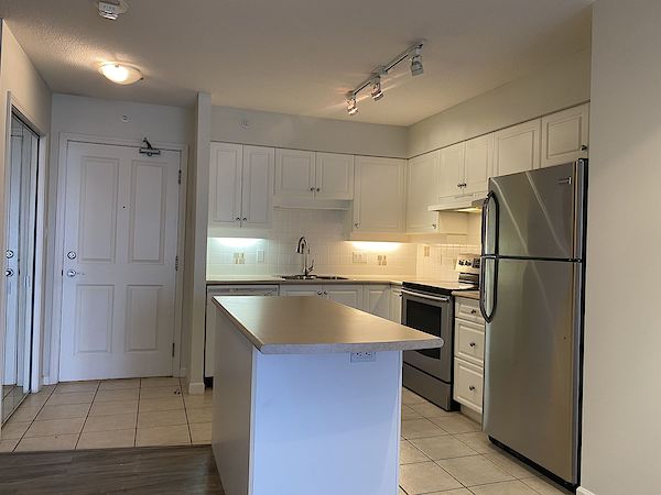 Calgary 1 bedroom Apartment for rent. Property photo: 413264-3