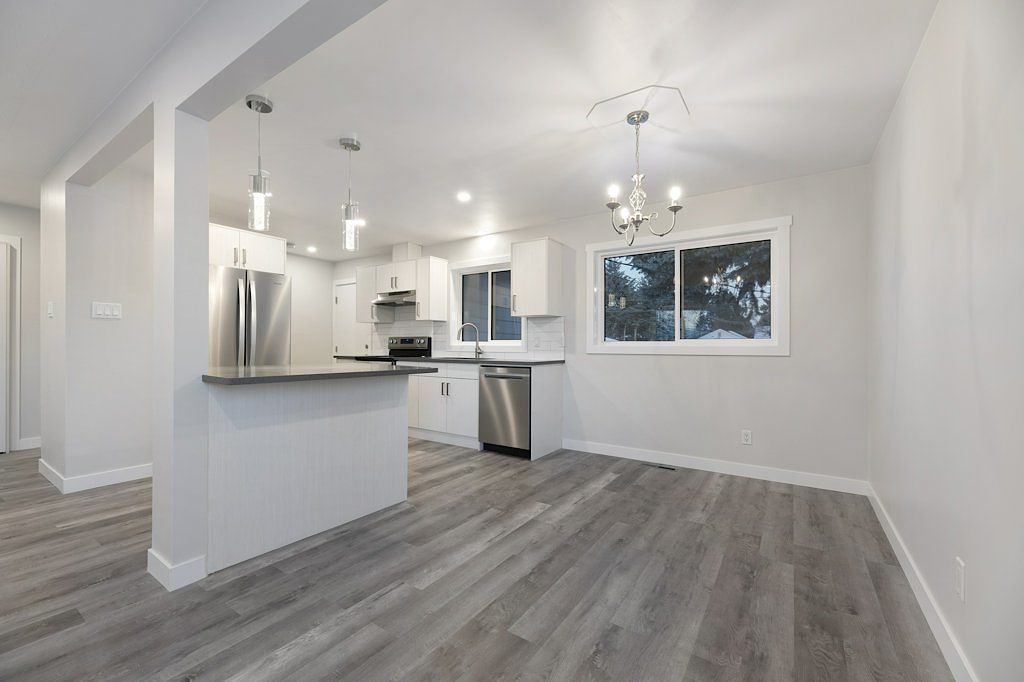 Edmonton Pet Friendly Main Floor For Rent | Balwin | SMOKE-FREE SUITE- Brand New Renovated-Bright