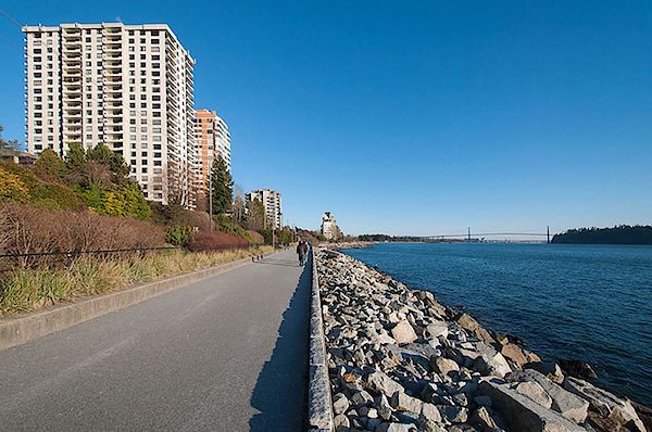 West Vancouver 2 bedrooms Apartment for rent. Property photo: 417996-3