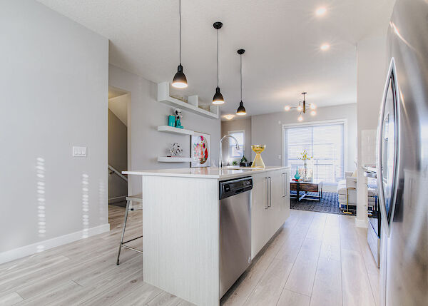 Calgary 4 bedrooms Townhouse for rent. Property photo: 418587-2
