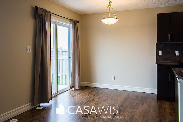 Edmonton 3 bedrooms Duplex for rent. Property photo: 418601-2