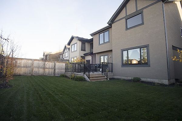 Calgary 4 + Den bedrooms House for rent. Property photo: 423246-3
