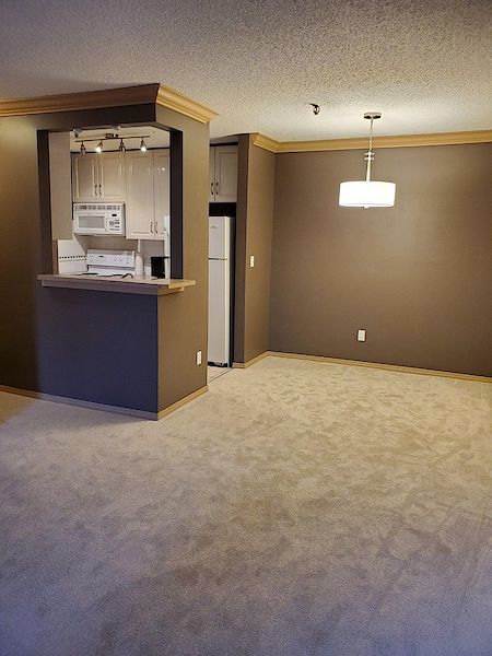 Calgary 2 bedrooms Apartment for rent. Property photo: 423320-3