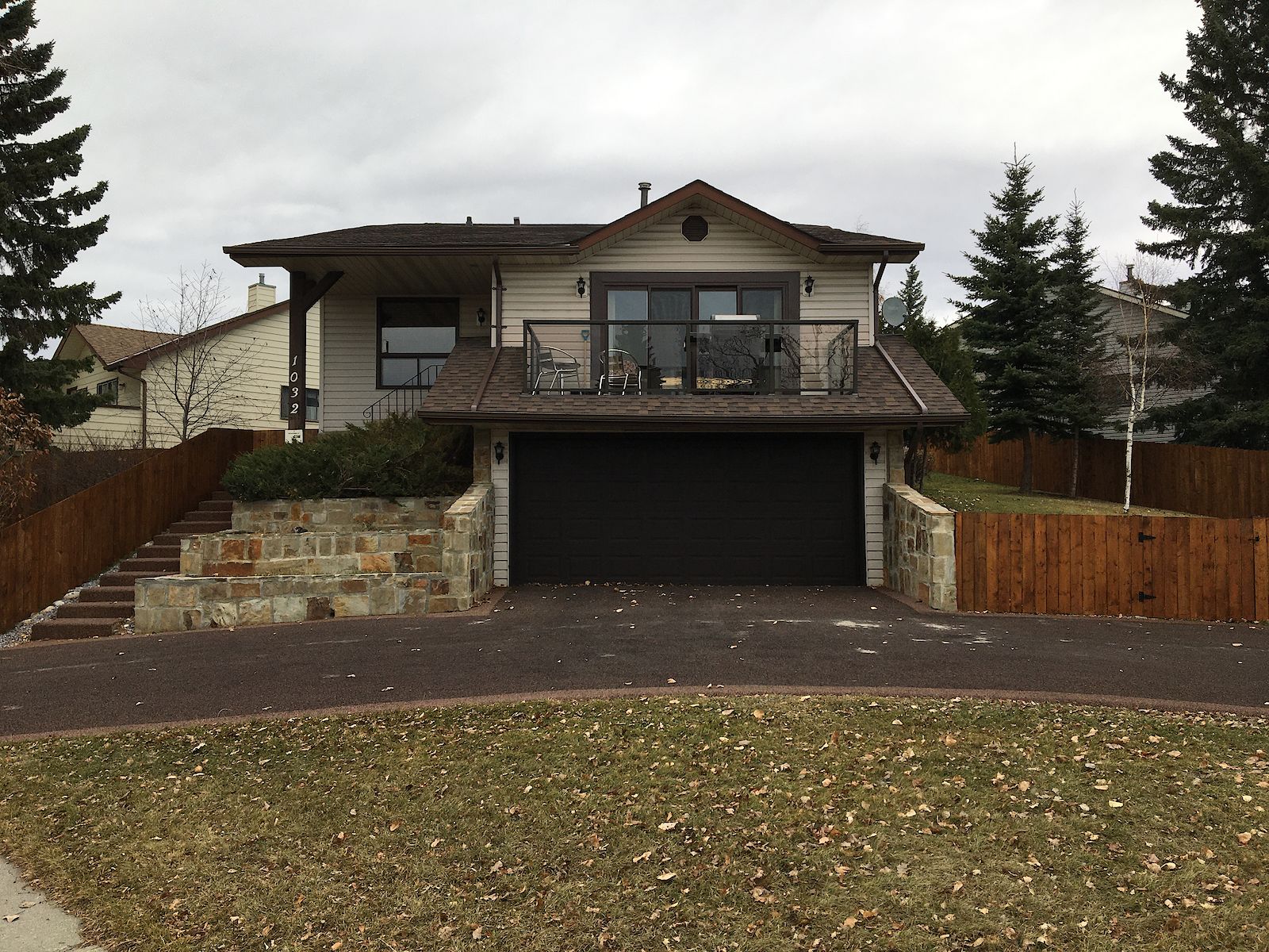 Calgary 5 bedrooms House for rent. Property photo: 430224-1