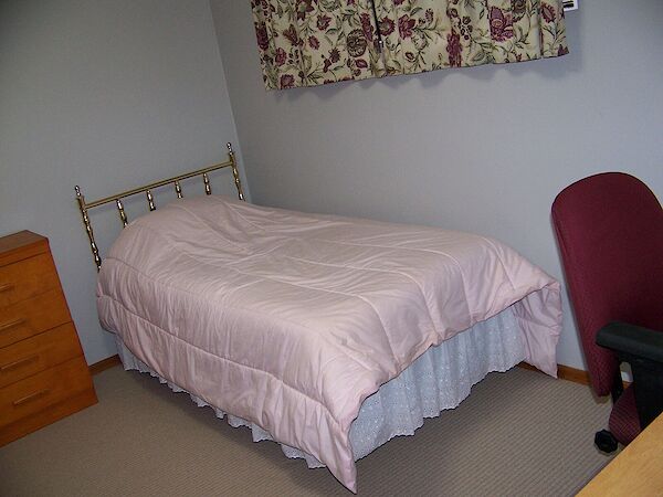 Edmonton 2 bedrooms Basement for rent. Property photo: 432206-2
