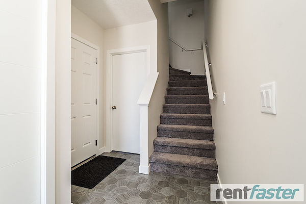 St. Albert 2 bedrooms Townhouse for rent. Property photo: 434619-2