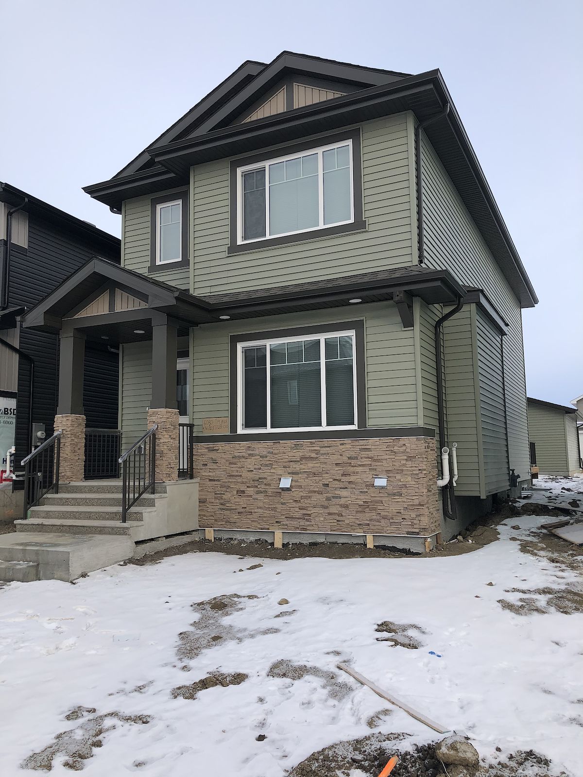 Edmonton 5 bedrooms House for rent. Property photo: 435954-1