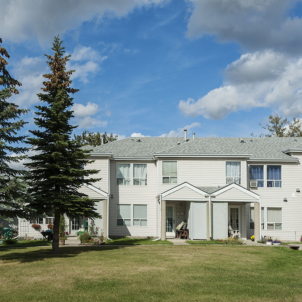 St. Albert 3 bedrooms Townhouse for rent. Property photo: 438620-1