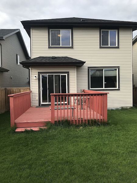 Edmonton 4 bedrooms House for rent. Property photo: 440075-2