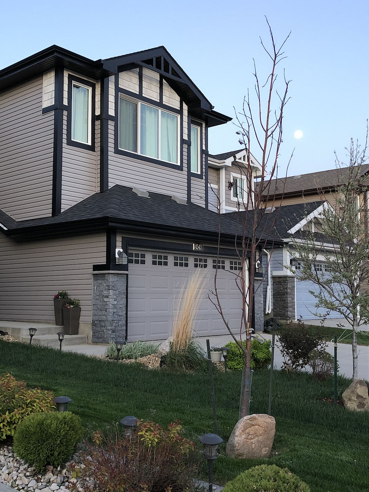 Edmonton 4 bedrooms House for rent. Property photo: 440184-1