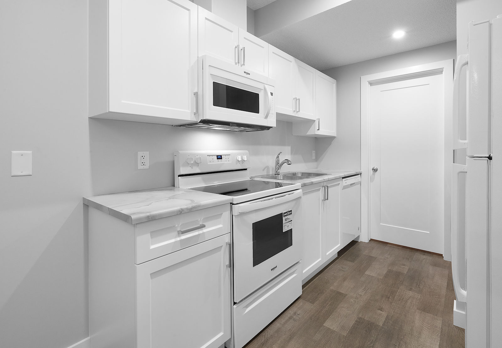 Edmonton 1 bedroom Basement for rent. Property photo: 447628-1