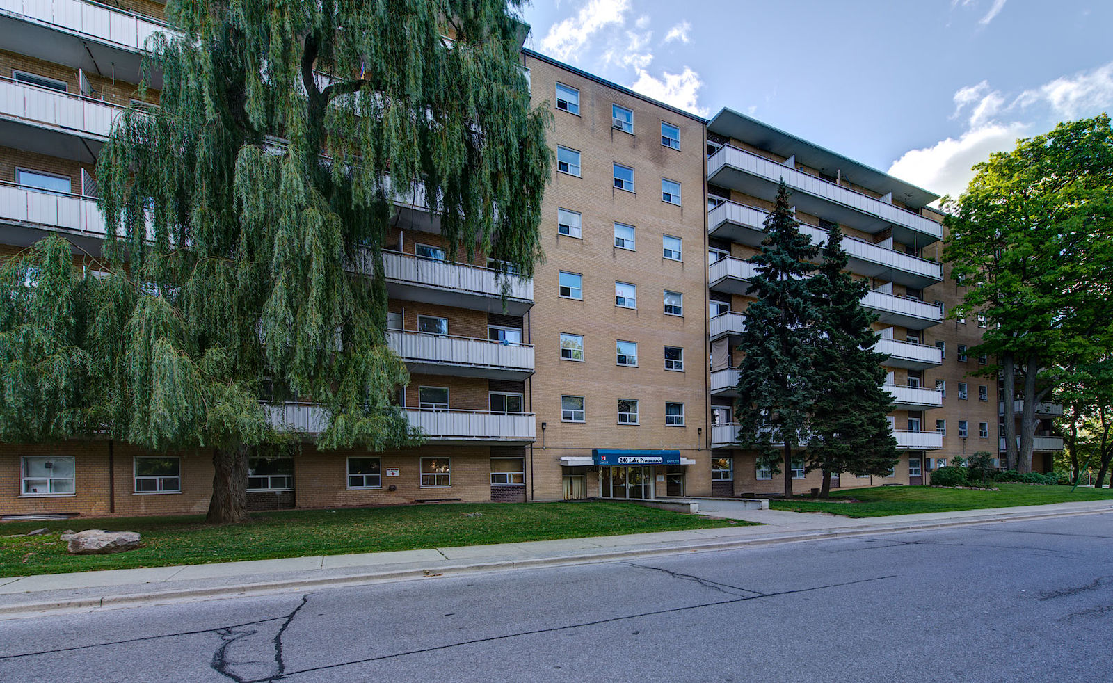 Toronto 2 bedrooms Apartment for rent. Property photo: 454585-1