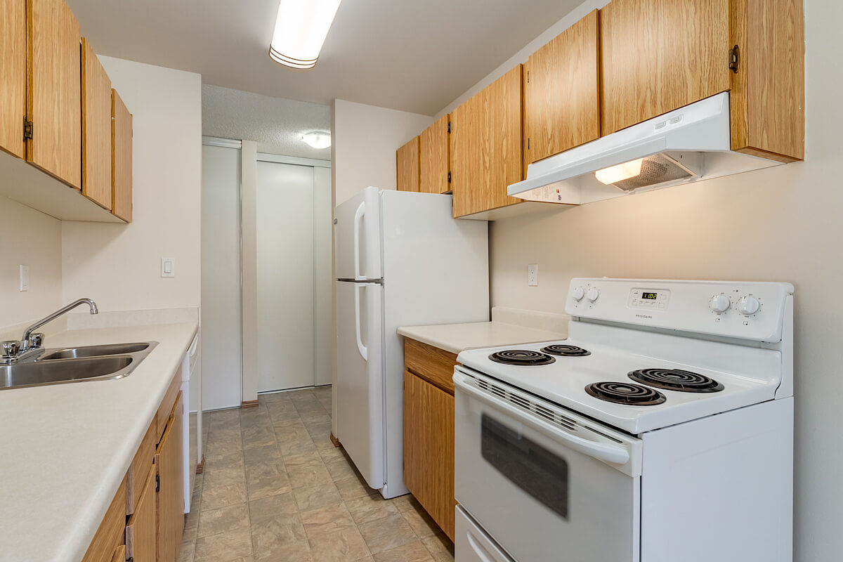 Edmonton 1 bedrooms Apartment for rent. Property photo: 455312-1