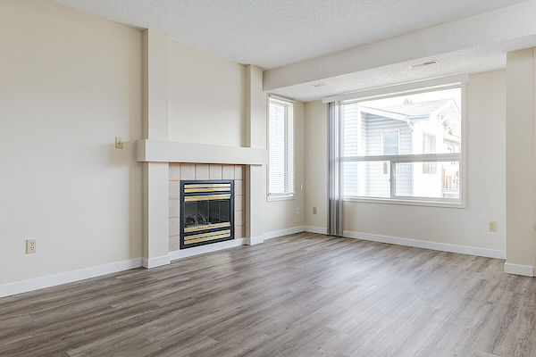 Edmonton 2 bedrooms Apartment for rent. Property photo: 455426-2