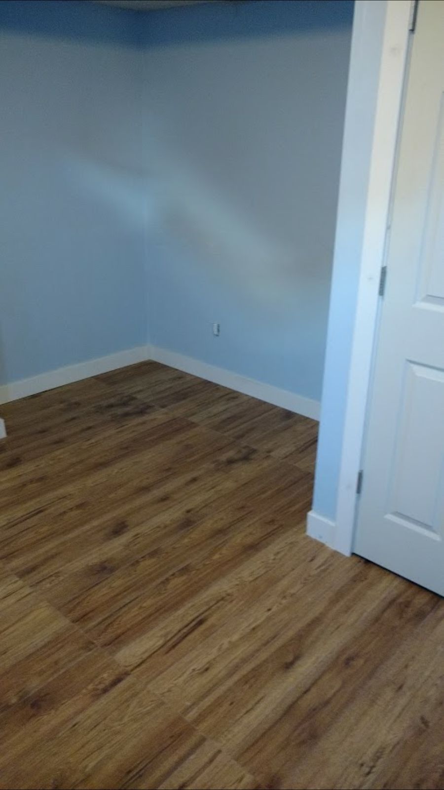Calgary 2 bedrooms Room For Rent for rent. Property photo: 459488-1