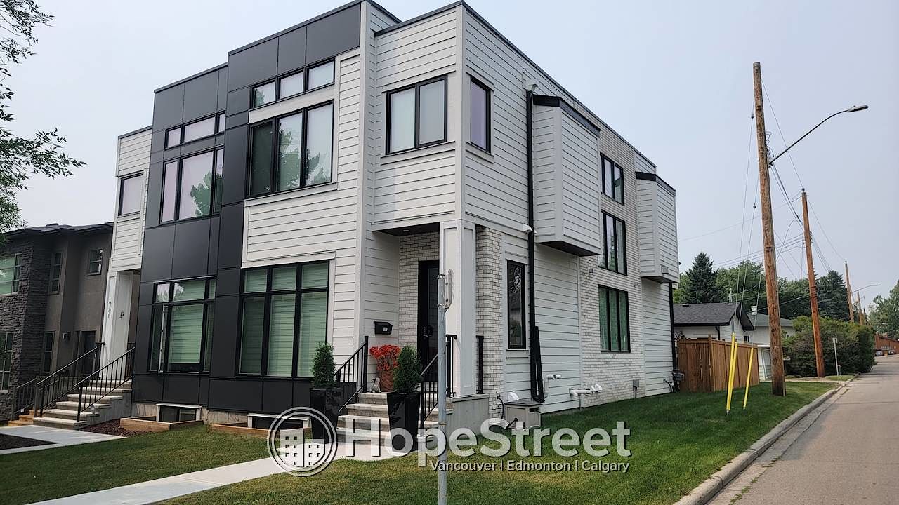 Calgary 4 bedrooms Duplex for rent. Property photo: 460289-1