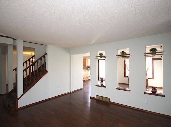 Calgary 3 + Den bedrooms House for rent. Property photo: 462153-3
