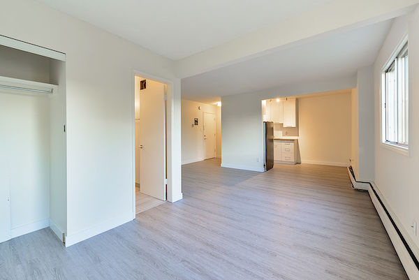 Edmonton 2 bedrooms Apartment for rent. Property photo: 462164-2