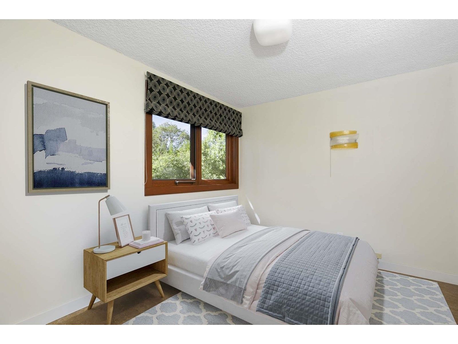 Edmonton 4 bedrooms Room For Rent for rent. Property photo: 464653-1