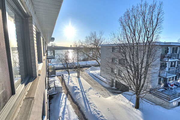 LaSalle 2 bedrooms Apartment for rent. Property photo: 472392-2
