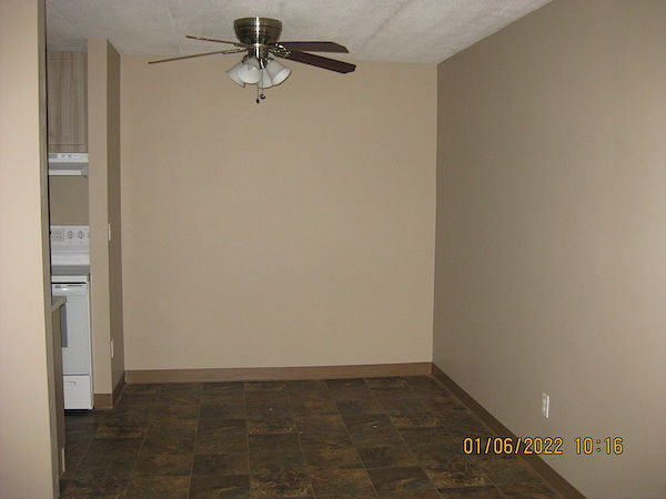 Regina 1 bedroom Apartment for rent. Property photo: 476056-2