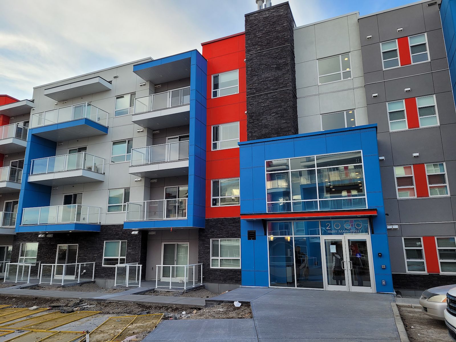 Calgary 2 bedrooms Condo Unit for rent. Property photo: 477460-1