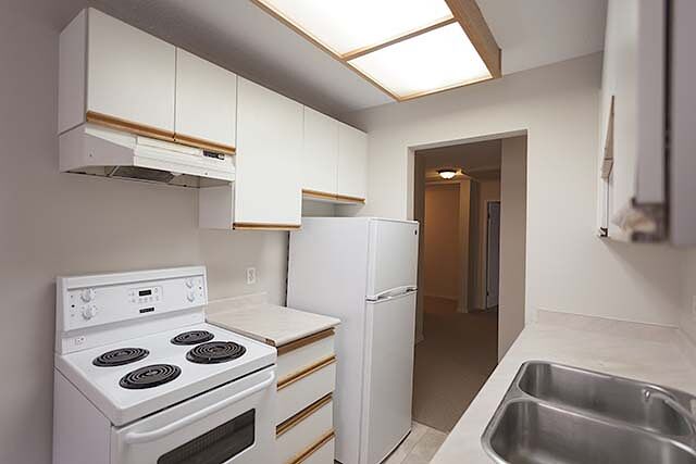 New Westminster studio Apartment for rent. Property photo: 477806-1