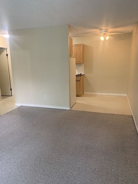 Calgary 1 bedroom Apartment for rent. Property photo: 481013-3