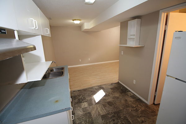 Calgary 2 bedrooms Basement for rent. Property photo: 48161-2