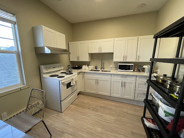 Edmonton 1 bedroom Room For Rent for rent. Property photo: 483945-3