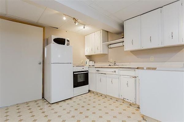 Edmonton 2 bedrooms Basement for rent. Property photo: 485564-3
