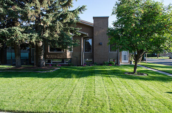 Calgary 5 bedrooms House for rent. Property photo: 486638-2