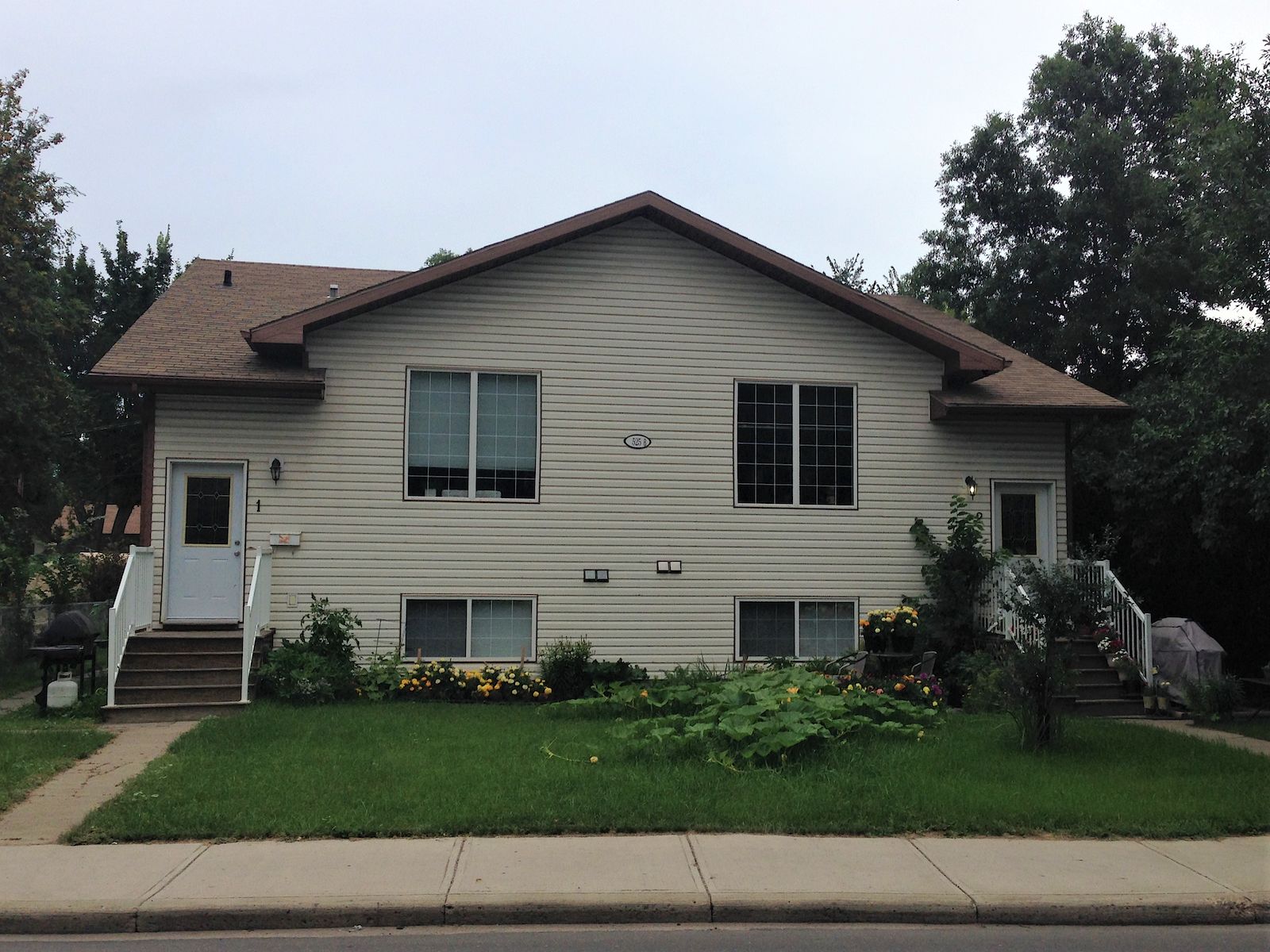 Medicine Hat 2 bedrooms Apartment for rent. Property photo: 487225-1