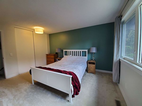 Calgary 1 bedroom Room For Rent for rent. Property photo: 489500-2