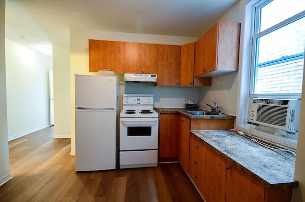 Ottawa 2 bedrooms Townhouse for rent. Property photo: 489886-2