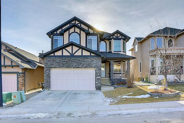 Calgary 5 + Den bedrooms House for rent. Property photo: 490478-2