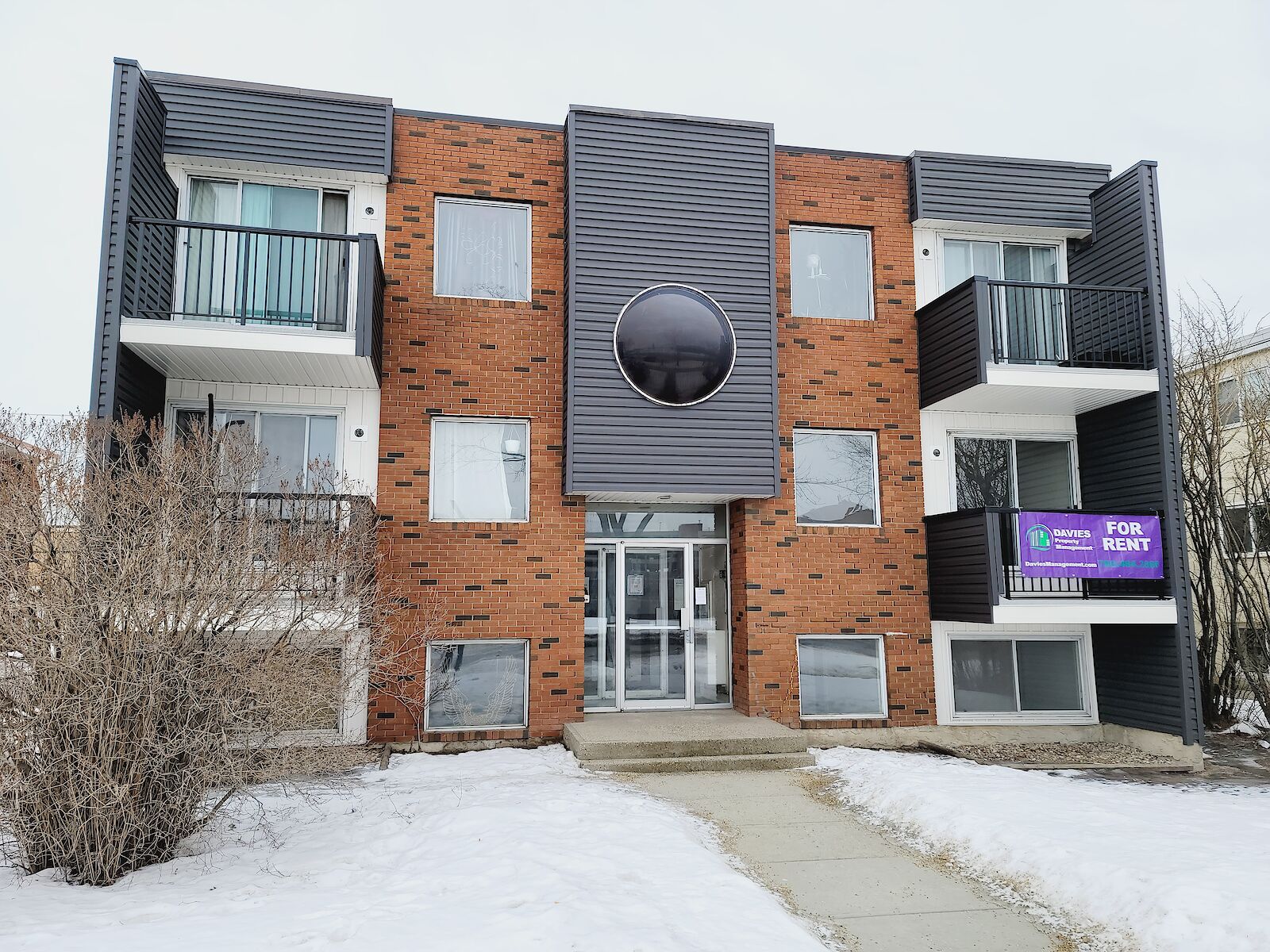 Edmonton studio Apartment for rent. Property photo: 491427-1