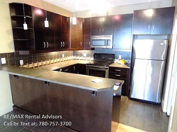 Edmonton 1 bedroom Condo Unit for rent. Property photo: 494306-3