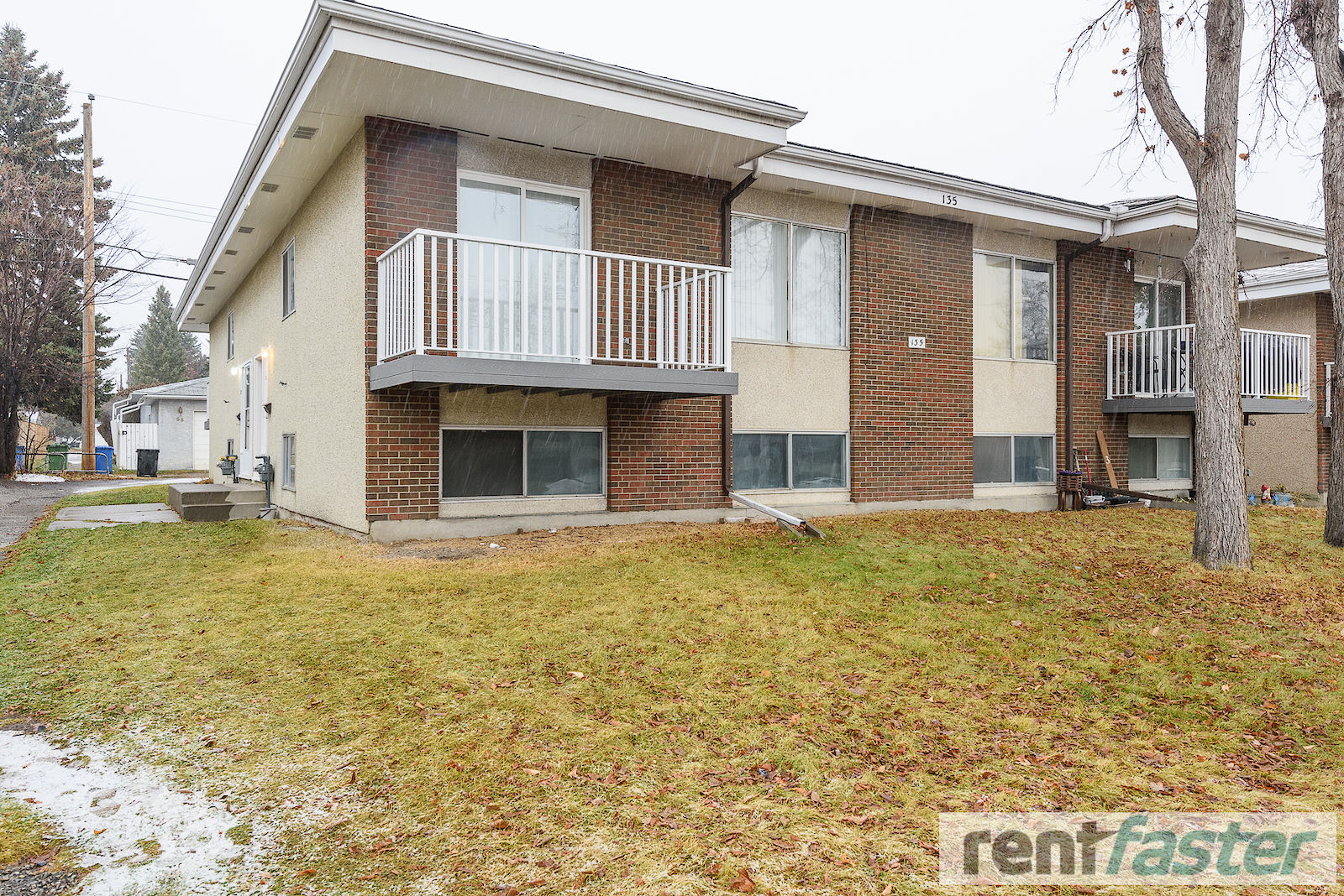 Calgary 3 bedrooms Townhouse for rent. Property photo: 49433-1