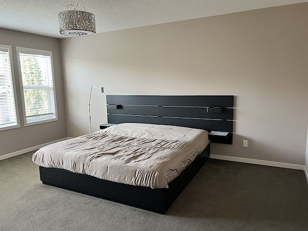 Calgary 3 + Den bedrooms House for rent. Property photo: 494574-3