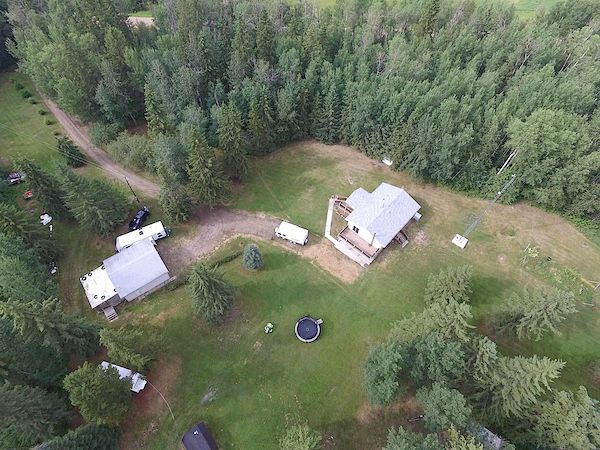 Wabamun 3 bedrooms Acreage for rent. Property photo: 494895-2