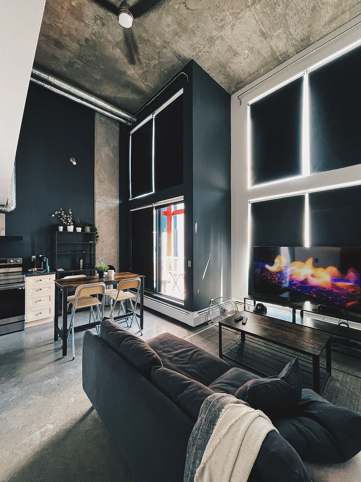 Calgary Loft For Rent East Village Modern Industrial Loft In The   8096809.v.abf1c97ab425b7f3e97f6be3790ddb34 